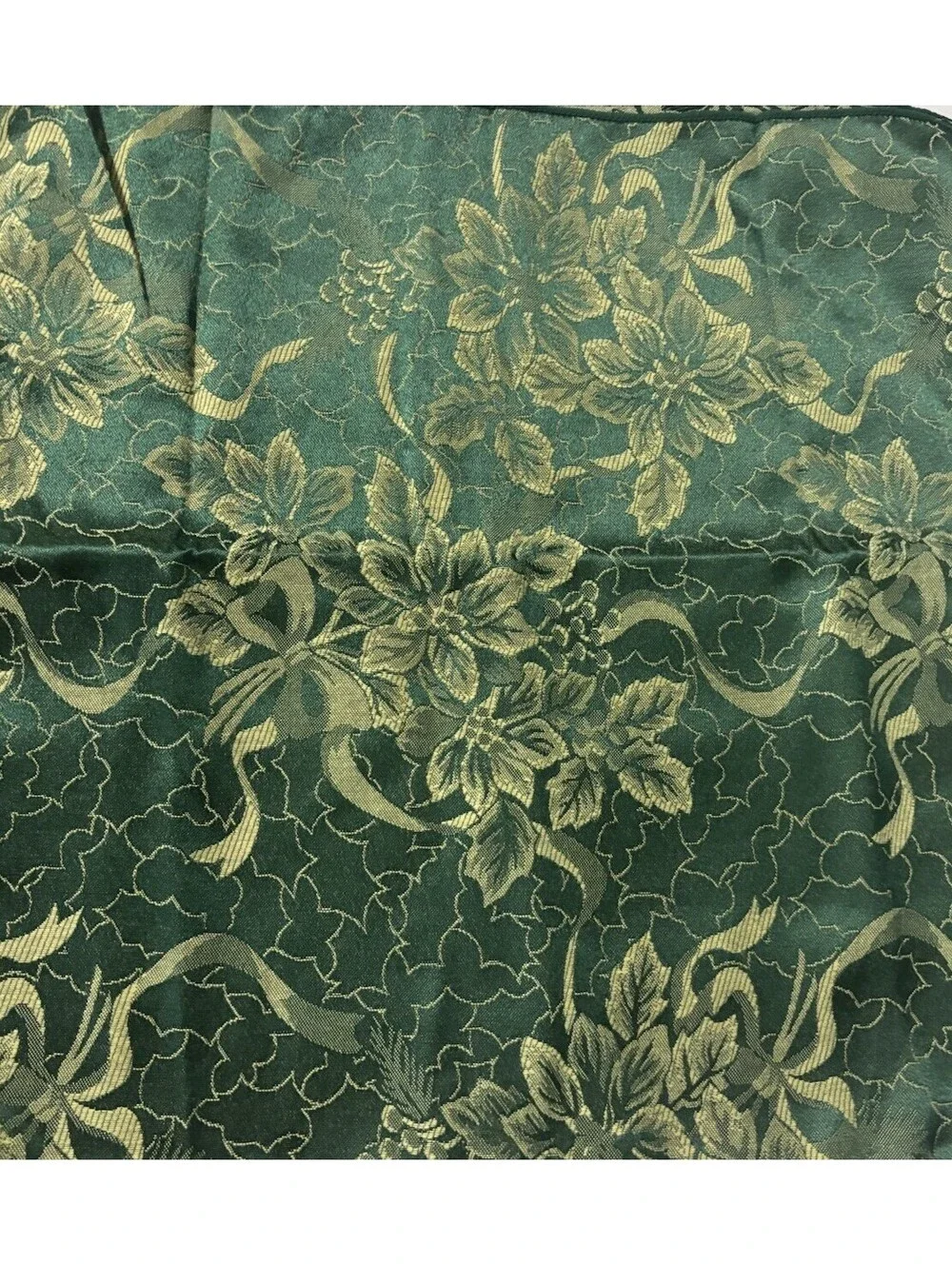 Set Of 4  forest green and gold poinsettia Floral damask fabric Napkins 17”